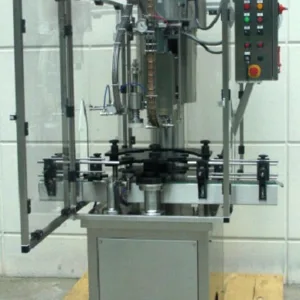 Taponadora para tiraje